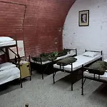 10-z Bunker Albergue *
