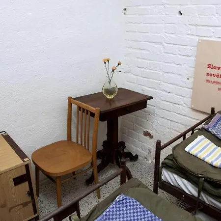 Hostel 10-z Bunker Brno