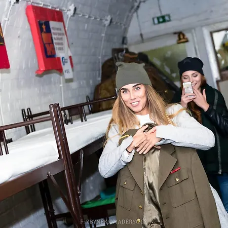 Albergue 10-z Bunker *