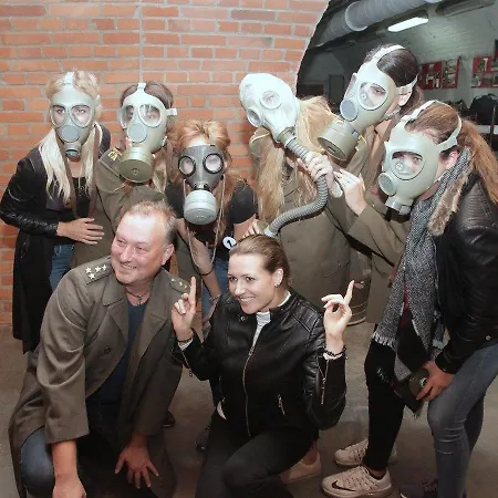 10-z Bunker Albergue Brno