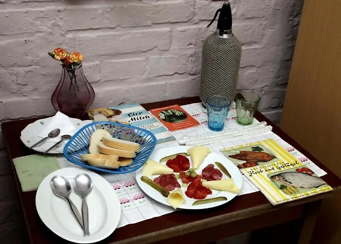 10-z Bunker Vandrarhem Brno